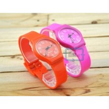 Boy & Girl Fashionable Silicone Jelly Gel Quartz Sports Wrist Watch