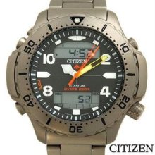 CITIZEN JP3050-55W Brand New Gentlemens Chronograph Day date Watch