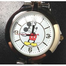 Mens Mickey Mouse Wrist Watch 40mm Easy To Read Dial Tt Stainless 8