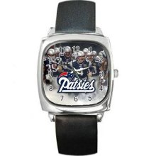 New England Patriots Unisex Silver-Tone Square Metal Watch 02