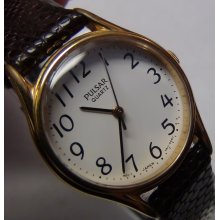 Seiko Ladies Quartz Gold Watch w/ Lizard Strap - Excellent Condition