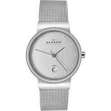 Skagen Women's Silver Dial Stainless Steel ...