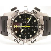 Tag Heuer Aquagraph Professional Divers Chronograph Mens Watch Cn2111a