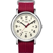 Timex Unisex T2n751 Weekender Slip-thru Red Nylon Strap Watch