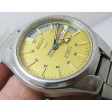 Vintage Seiko 5 Yellow Dial Arrow Hands Automatic 7s26 Japan Gents.