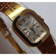 1970' Timex Ladies 17Jwl Gold Watch w/ Bulova Bracelet - Unique and Rare