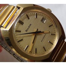 Bulova 1971 Men's Automatic 17Jwl Gold Calendar Watch - Mint Condition