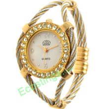 Golden Good Round Watch Case Bracelet Girl's Quartz Watch