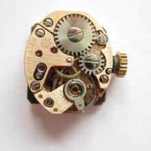 Junghans 670/6 Watch Movement + Dial Running