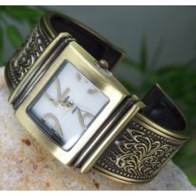 New Gold Tone Antique Style Bracelet Bangle Watch