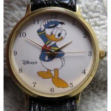 Nice Big Dial Donald Duck Quartz Watch..must Lk .cool Collectible Watch