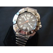 seiko 5 sports automatic 23 jewels 100m price