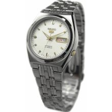 Seiko Men's Stainless Steel Case and Bracelet Seiko 5 Automatic Champange Dial SNK663K