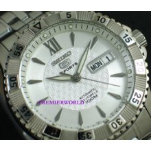 Seiko Sport Automatic Seamaster Roman 100m Watch Snzj31