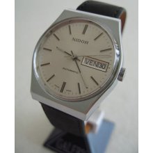 Vintage Auto Nidor Swiss Mens Watch 1960's