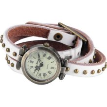 White Retro Leather Rivet Stud Wristband Wrist Watch Wristwatch Round Dial