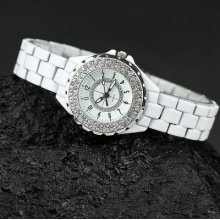 Women's Lady' Perpetual Elegant White Quartz Watch Silicone Belt Wirst Watch