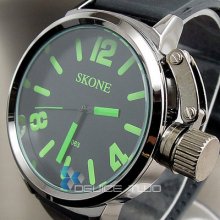 Analog Quartz Hours Clock Dial Rubber Men Women Unisex Wrist Watch Hw082