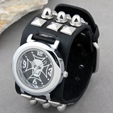 black skull punk rivet leather biker bracelet bangle wristwatch watch