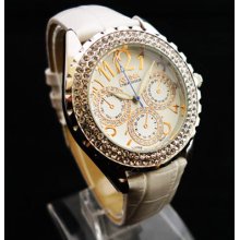 Crystal Decorated Ladies Women White Leather Wrist Watch Pw5