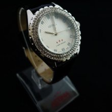 Crystal Decorated Ladies Women Black Leather Wrist Watch Pw4