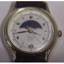 Elegant Vintage Ladies Timex Moon Phase Calendar Watch