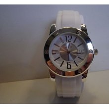 Gossip White Silicone Strap Watch With Metallic Color Case Silvertone