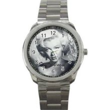 Marilyn Monroe V1 Unisex Silver-Tone Sports Metal Watch 06