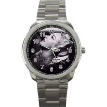 Marilyn Monroe V1 Unisex Silver-Tone Sports Metal Watch 12