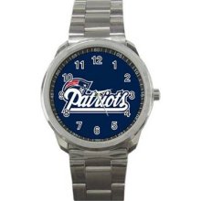 New England Patriots Unisex Silver-Tone Sports Metal Watch 18