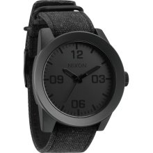 Nixon - The Corporal in Matte Black / Matte Gunmetal