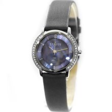 Skagen 3-Hand with Glitz Women's watch #804SSLM