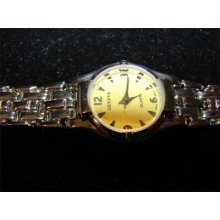 Unisex Geneva Gold/silver Cream Watch