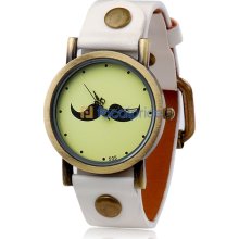 Women's Beard Pattern Round Dial Analog Watch with Faux Leather Strap (White)