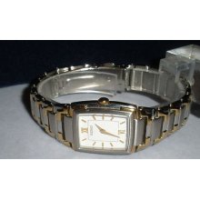 Women's Seiko 1n00-0fv0 Two Tone Gold And Silver Watch Store Demo 317 Batt