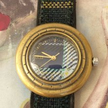 Works ...Vintage GUESS ladies watch Plaids 80s