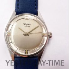 Wyler Incaflex 1960's Stainless Steel 17 Jewel Swiss Gents Manual Watch