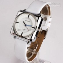 1 Piece Vogue White Leather Dial Square Quartz Watch Silver-tone Cas