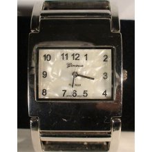 Big Modish Silver Tone Geneva Shell Face Open Cuff Band Ladies Watch Works (r1)