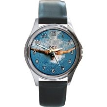 Butterfly Swimming Unisex Round Metal Watch Gift model 17863765 - Metal