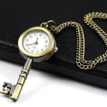 Court Table Key Pocket Quartz Watch Necklace Wall Chart Pendant Bronze, 32.7g