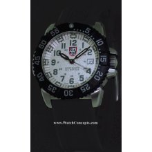 Luminox Us Navy Seal wrist watches: Evo Seal Silver Speckle Dial a.315