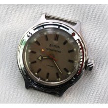 Rare Russian Ussr Watch Vostok Amphibian 18 Jewels 934