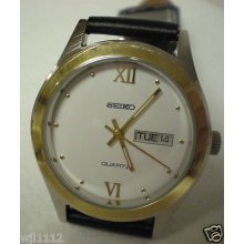 Seiko Quartz Men's Wrist Watch White Dial Japan Made Great Condition