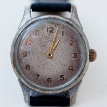 Soviet watch Russian watch Men watch Mechanical watch men's wrist USSR Vintage 