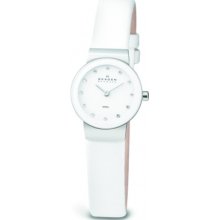 358XSSLWW Skagen Ladies Leather White Watch