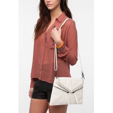 Deena & Ozzy Skull Envelope Crossbody Clutch: White One Size W_acc_bags