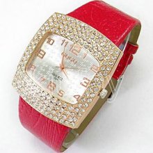 Fashion Watches Women Quartz Watch Casual Lady Wristwatches Wrist Red 104