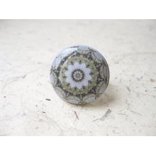 FREE WORLDWIDE SHIPPING - Olive Green Adjustable Ring