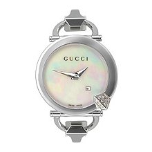 Gucci Women's Chiodo watch #YA122505